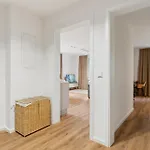 Stylisches Mit Terrasse & Kostenlosem Parkplatz Lage In Apartamento Bielefeld