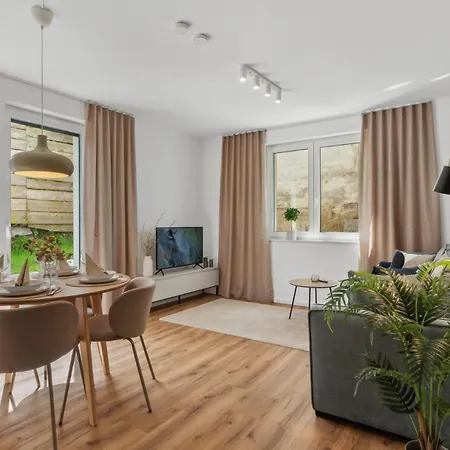 Modernes Zentrum,parkplatz, Terrasse & Kontaktloser Check-in Apartamento Bielefeld