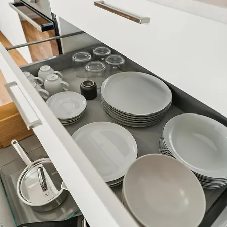 Apartment Deluxe In Mit Parkplatz Und Terrasse Bielefeld