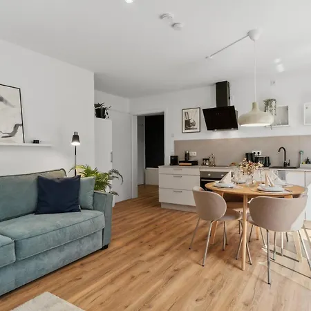 Modernes Zentrum,parkplatz, Terrasse & Kontaktloser Check-in Apartamento Bielefeld
