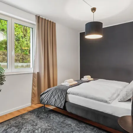 Apartamento Modernes Zentrum,parkplatz, Terrasse & Kontaktloser Check-in Bielefeld