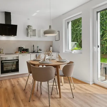 Apartamento Modernes Zentrum,parkplatz, Terrasse & Kontaktloser Check-in Bielefeld